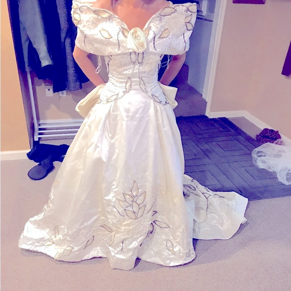 Arnold Scasai Wedding Gown Vintage